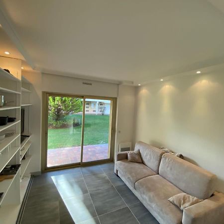 Studio Deauville Situe Devant La Plage Экстерьер фото
