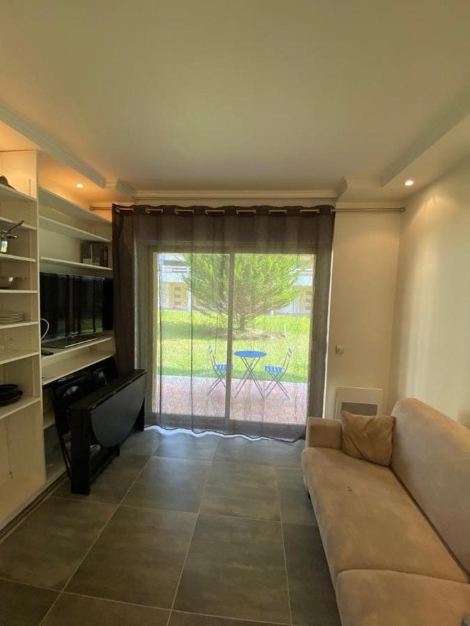 Studio Deauville Situe Devant La Plage Экстерьер фото